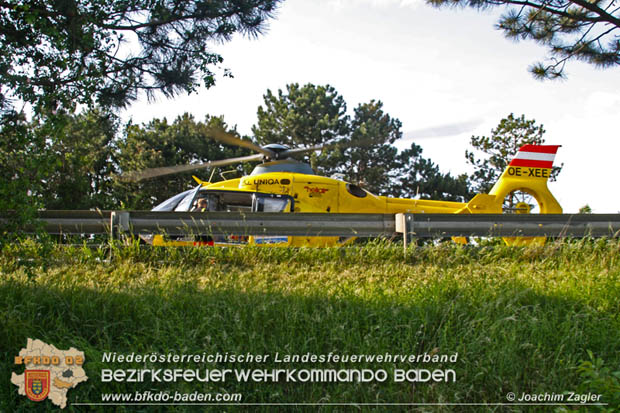 20180518 Verkehrsunfall mit Personenrettung auf der Badener Umfahrungsstraße LB210 Foto: © Joachim Zagler BFK BADEN 20180518 Verkehrsunfall mit Personenrettung auf der Badener Umfahrungsstraße LB210 Foto: © Joachim Zagler BFK BADEN