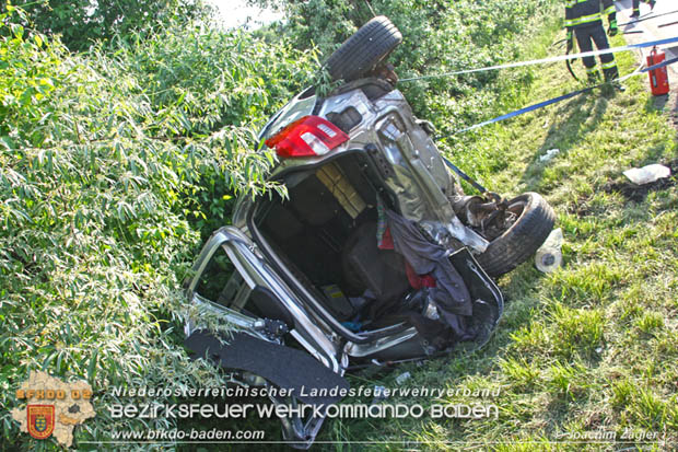 20180518 Verkehrsunfall mit Personenrettung auf der Badener Umfahrungsstraße LB210 Foto: © Joachim Zagler BFK BADEN 20180518 Verkehrsunfall mit Personenrettung auf der Badener Umfahrungsstraße LB210 Foto: © Joachim Zagler BFK BADEN