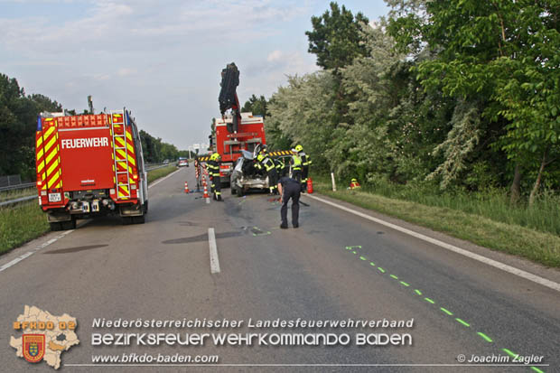 20180518 Verkehrsunfall mit Personenrettung auf der Badener Umfahrungsstraße LB210 Foto: © Joachim Zagler BFK BADEN 20180518 Verkehrsunfall mit Personenrettung auf der Badener Umfahrungsstraße LB210 Foto: © Joachim Zagler BFK BADEN