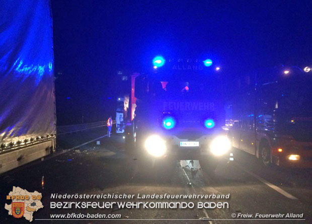 20180528 Verkehrsunfall A21 Bereich Hochstraß Bezirk Baden Foto: © Freiwillige Feuerwehr Alland 20180528 Verkehrsunfall A21 Bereich Hochstraß Bezirk Baden Foto: © Freiwillige Feuerwehr Alland