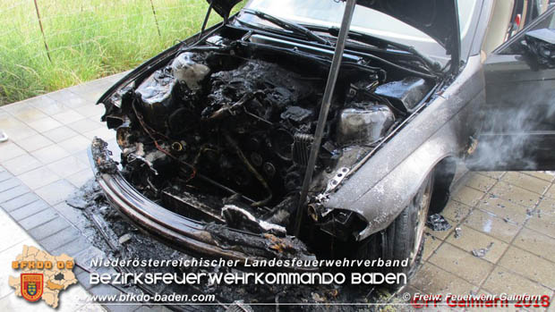 20180528 Fahrzeugbrand in Gainfarn Foto: © FF Gainfarn 2018 20180528 Fahrzeugbrand in Gainfarn Foto: © FF Gainfarn 2018