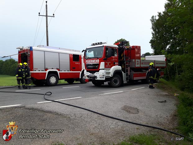 20180531 Verkehrsunfall bei Berndorf Foto: © Florian Stadler FF Berndorf-Stadt 20180531 Verkehrsunfall bei Berndorf Foto: © Florian Stadler FF Berndorf-Stadt