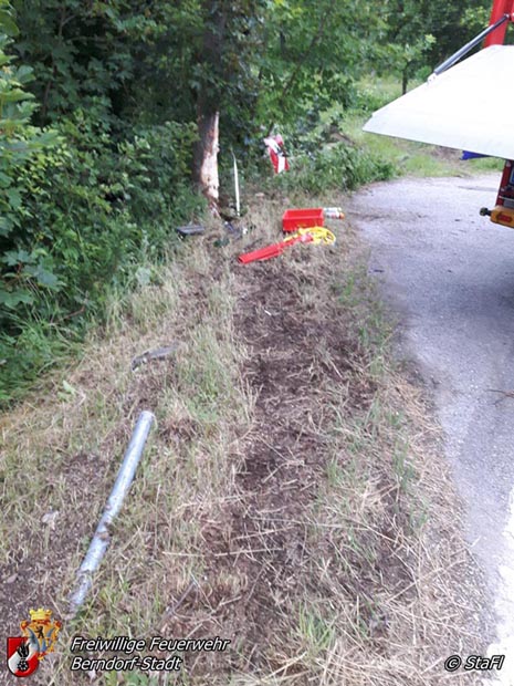 20180531 Verkehrsunfall bei Berndorf Foto: © Florian Stadler FF Berndorf-Stadt 20180531 Verkehrsunfall bei Berndorf Foto: © Florian Stadler FF Berndorf-Stadt