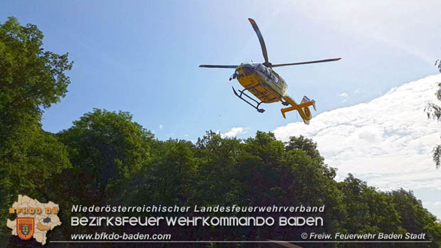 20180609 Schwerer Motorradunfall auf der L2099 Roental/Siegenfeld Foto: © FF Baden-Stadt / Stefan Schneider 20180609 Schwerer Motorradunfall auf der L2099 Roental/Siegenfeld Foto: © FF Baden-Stadt / Stefan Schneider
