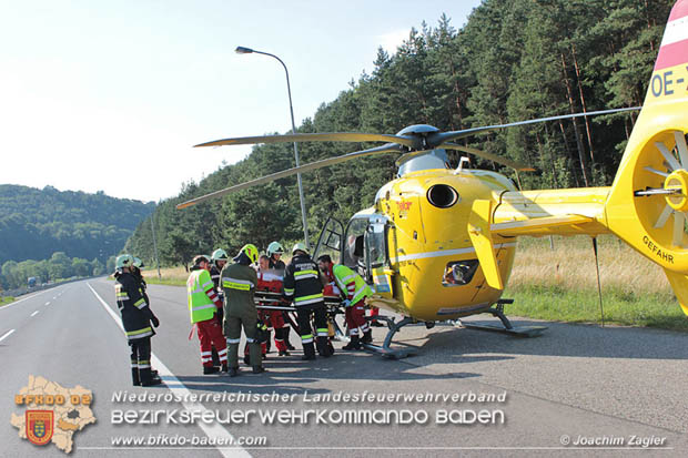 20180618 Schwerer Verkehrsunfall auf der A21 bei Alland (Bezirk Baden)  Foto: © Joachim Zagler FF Alland
