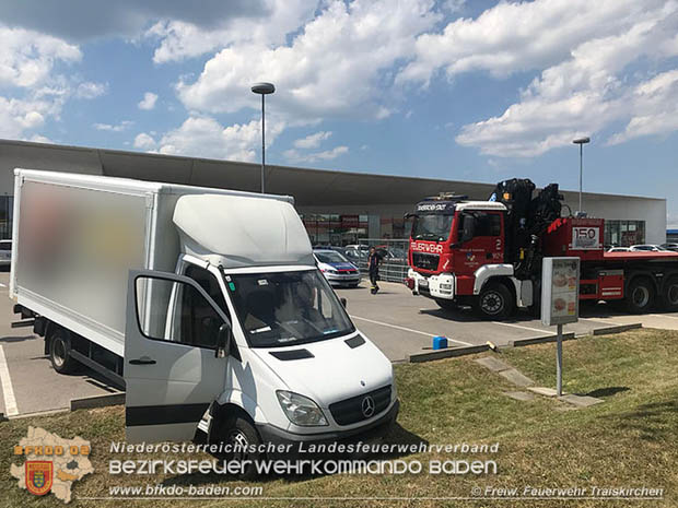 20180621 Klein Lkw Bergung in Traiskirchen  Foto: © Freiwillige Feuerwehr Traiskirchen-Stadt