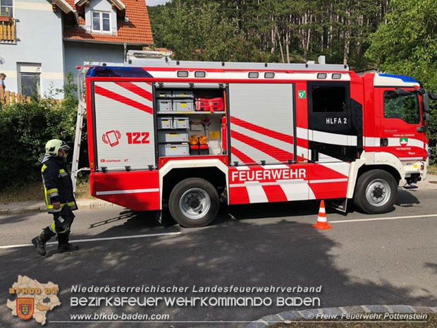 20180623 Baum fiel auf Gasleitung in Pottenstein Foto: © Mario Grabner FF Pottenstein 20180623 Baum fiel auf Gasleitung in Pottenstein Foto: © Mario Grabner FF Pottenstein
