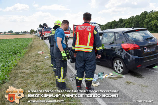 20180626 Verkehrsunfall auf der L156 zwischen Trumau und Traiskirchen Foto: © Rene Weiner BFK Baden 20180626 Verkehrsunfall auf der L156 zwischen Trumau und Traiskirchen Foto: © Rene Weiner BFK Baden