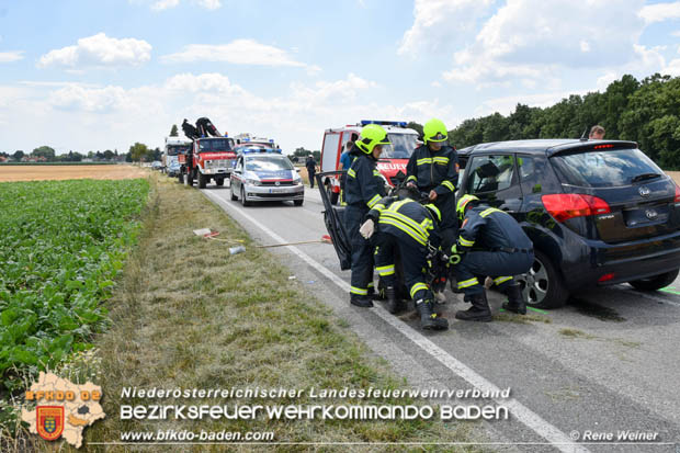 20180626 Verkehrsunfall auf der L156 zwischen Trumau und Traiskirchen Foto: © Rene Weiner BFK Baden 20180626 Verkehrsunfall auf der L156 zwischen Trumau und Traiskirchen Foto: © Rene Weiner BFK Baden