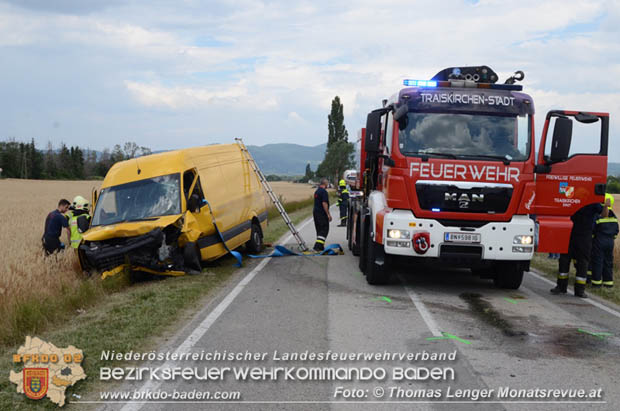 20180626 Verkehrsunfall auf der L156 zwischen Trumau und Traiskirchen Foto: © Thomas Lenger Monatsrevue.at 20180626 Verkehrsunfall auf der L156 zwischen Trumau und Traiskirchen Foto: © Thomas Lenger Monatsrevue.at