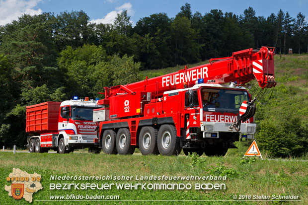 20180703 Lkw Bergung LB210 Alland -Mayerling Foto: © Stefan Schneider 20180703 Lkw Bergung LB210 Alland -Mayerling Foto: © Stefan Schneider