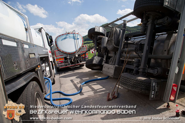 20180703 Lkw Bergung LB210 Alland -Mayerling  Foto: © Stefan Schneider