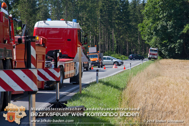 20180703 Lkw Bergung LB210 Alland -Mayerling Foto: © Stefan Schneider 20180703 Lkw Bergung LB210 Alland -Mayerling Foto: © Stefan Schneider