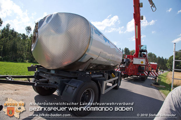 20180703 Lkw Bergung LB210 Alland -Mayerling  Foto: © Stefan Schneider
