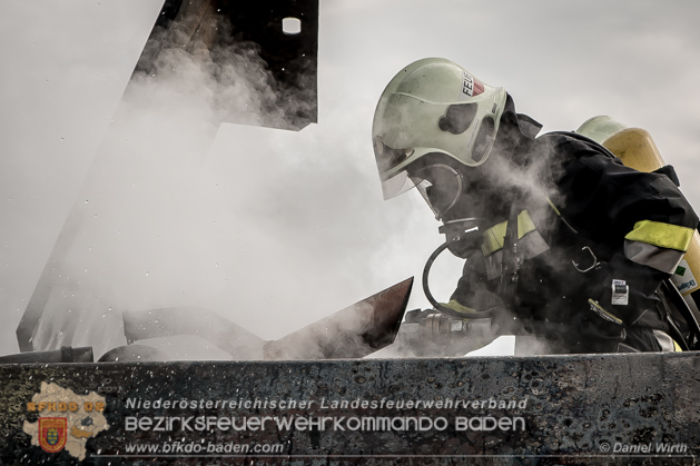 20180715 Mähdrescherbrand Gainfarn - Foto: Daniel Wirth