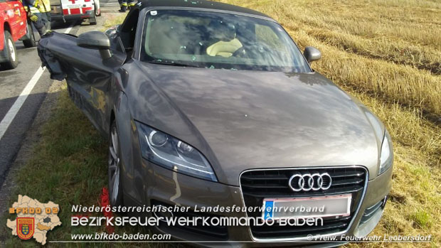 20180716 Verkehrsunfall auf der L151 Leobersdorf Richtung Matzendorf  Foto: © Werner Heiden FF Leobersdorf