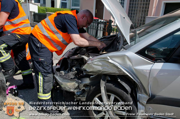2018_07_28 Verkehrsunfall in Baden Foto: © FF Baden-Stadt / Alexandra Stosch 2018_07_28 Verkehrsunfall in Baden Foto: © FF Baden-Stadt / Alexandra Stosch