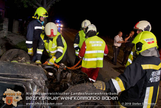 20180730 Verkehrsunfall mit Personenrettung in Pottendorf  Foto: © Stefan Schneider