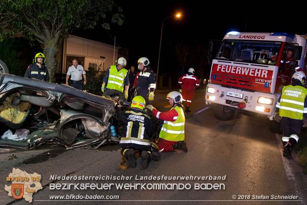 20180730 Verkehrsunfall mit Personenrettung in Pottendorf  Foto: © Stefan Schneider