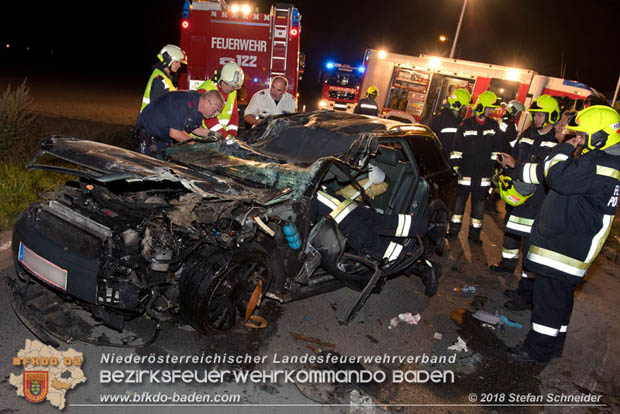 20180730 Verkehrsunfall mit Personenrettung in Pottendorf  Foto: © Stefan Schneider