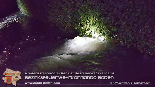 20180809 Kleingartensiedlung in Traiskirchen nach Wasserrohrbruch überflutet  Foto: © Franz Pölleritzer FF Traiskirchen-Stadt