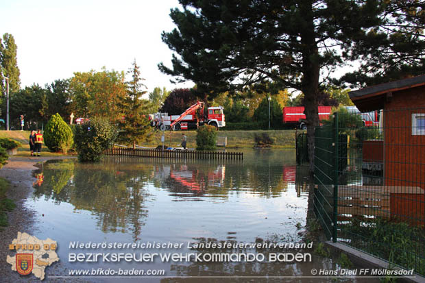 20180809 Kleingartensiedlung in Traiskirchen nach Wasserrohrbruch überflutet  Foto: © Hans Dietl FF Möllersdorf