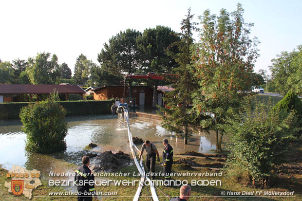 20180809 Kleingartensiedlung in Traiskirchen nach Wasserrohrbruch überflutet  Foto: © Hans Dietl FF Möllersdorf
