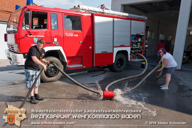 20180819 Ausgedehnter Flurbrand in unmitelbarer Waldnähe bei Lindabrunn Richtung Aigen  Foto: © Stefan Schneider