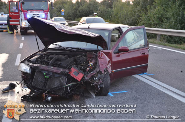 20180820 Verkehrsunfall auf der LB210 zwischen Ebreichsdorf und Oberwaltersdorf  Foto:© Thomas Lenger