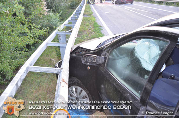 20180820 Verkehrsunfall auf der LB210 zwischen Ebreichsdorf und Oberwaltersdorf  Foto: © Thomas Lenger