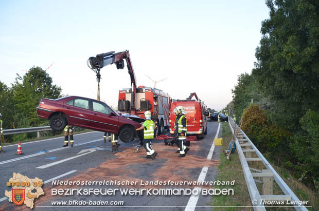 20180820 Verkehrsunfall auf der LB210 zwischen Ebreichsdorf und Oberwaltersdorf  Foto: © Thomas Lenger
