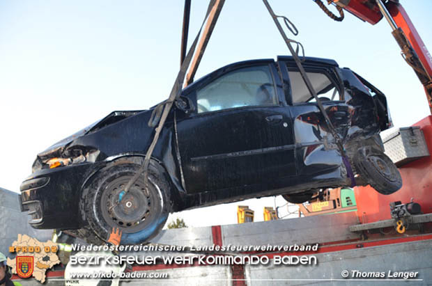 20180820 Verkehrsunfall auf der LB210 zwischen Ebreichsdorf und Oberwaltersdorf  Foto: © Thomas Lenger