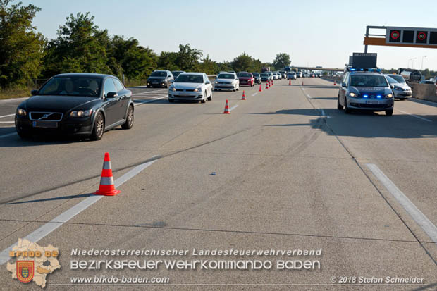 20180918 Verkehrsunfall auf der A2 beim Knoten Guntramsdorf  Foto: © Stefan Schneider 