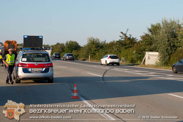 20180918 Verkehrsunfall auf der A2 beim Knoten Guntramsdorf  Foto: © Stefan Schneider 