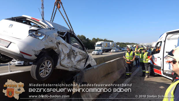 20180918 Verkehrsunfall auf der A2 beim Knoten Guntramsdorf  Foto: © Stefan Schneider 
