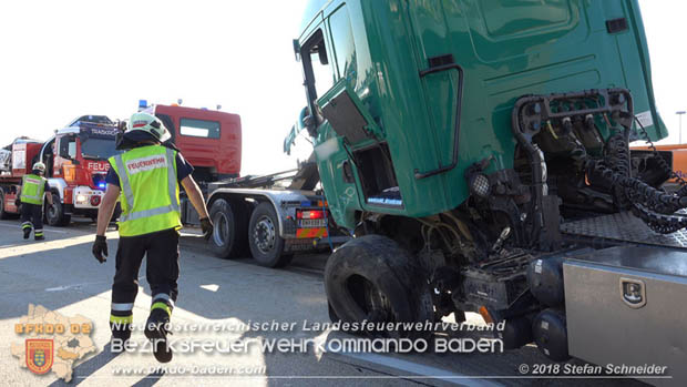 20180918 Verkehrsunfall auf der A2 beim Knoten Guntramsdorf  Foto: © Stefan Schneider 