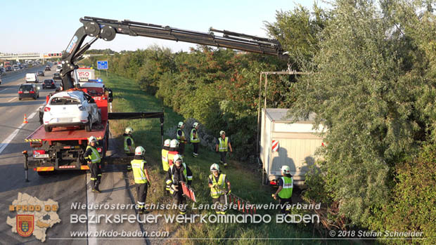 20180918 Verkehrsunfall auf der A2 beim Knoten Guntramsdorf  Foto: © Stefan Schneider 