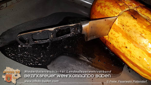 20181009 "Messerscharfer Kürbis im Backrohr sorgte für Feuerwehreinsatz  Foto: © Freiwillige Feuerwehr Pottendorf