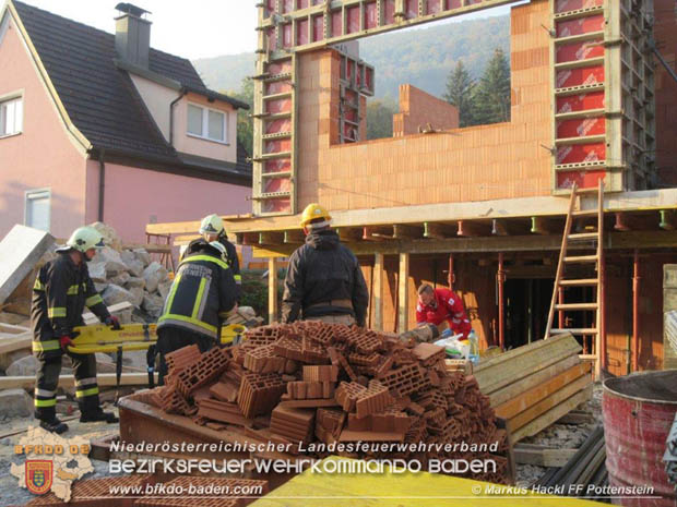 20181010 Arbeitsunfall auf Baustelle in Fahrafeld Foto: © ASB Markus Hackl 20181010 Arbeitsunfall auf Baustelle in Fahrafeld Foto: © ASB Markus Hackl