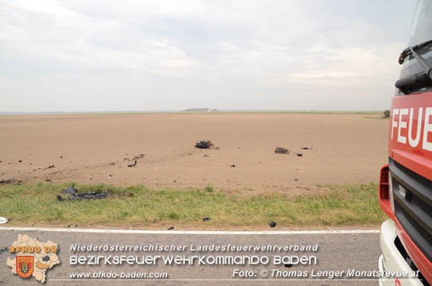 20181017 Schwerer Verkehrsunfall auf der L157 Pottendorf-Tattendorf Foto: © Thomas Lenger Monatsrevue.at 20181017 Schwerer Verkehrsunfall auf der L157 Pottendorf-Tattendorf Foto: © Thomas Lenger Monatsrevue.at