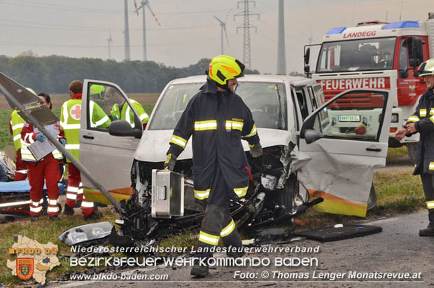 20181017 Schwerer Verkehrsunfall auf der L157 Pottendorf-Tattendorf Foto: © Thomas Lenger Monatsrevue.at 20181017 Schwerer Verkehrsunfall auf der L157 Pottendorf-Tattendorf Foto: © Thomas Lenger Monatsrevue.at
