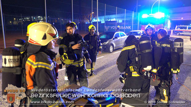 20181018 Stechender Geruch löst Großeinsatz in Baden aus  Foto: © Stefan Schneider