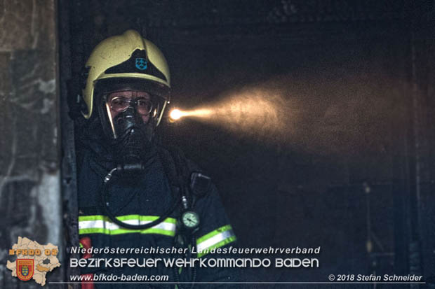20181031 Wohnhausbrand in Enzesfeld  Foto: © Stefan Schneider BFK Baden