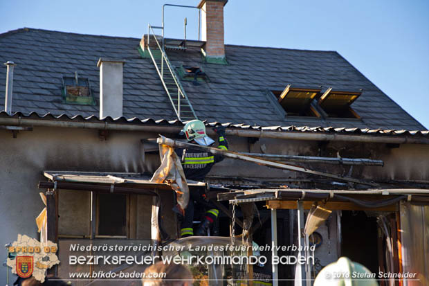 20181031 Wohnhausbrand in Enzesfeld  Foto: © Stefan Schneider BFK Baden