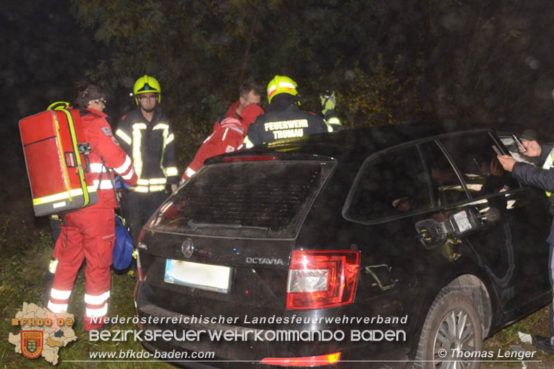 20181112 Verkehrsunfall auf der LB156 Trumau-Moosbrunn Foto: © Thomas Lenger Monatsrevue.at 20181112 Verkehrsunfall auf der LB156 Trumau-Moosbrunn Foto: © Thomas Lenger Monatsrevue.at