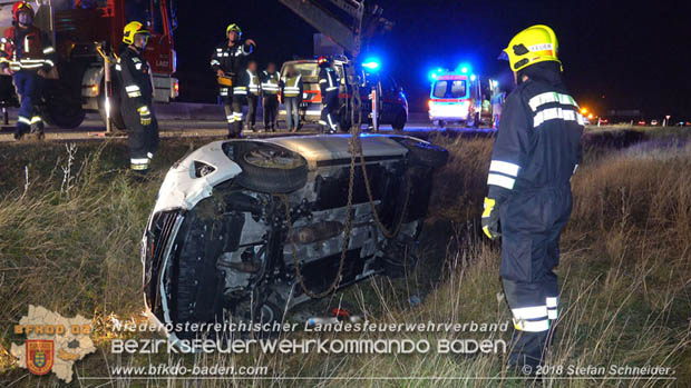20181117 Verkehrsunfall A2 RFB Wien Höhe Bad Vöslau  Foto: © Stefan Schneider