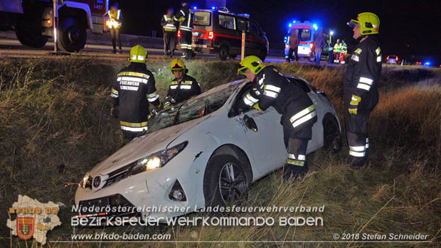 20181117 Verkehrsunfall A2 RFB Wien Höhe Bad Vöslau  Foto: © Stefan Schneider