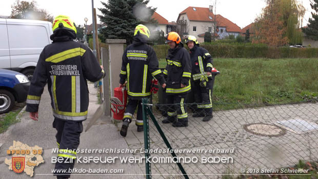 20181117 3-fache Brandstiftung in Tribuswinkler Wohnsiedlung  Foto: © Stefan Schneider