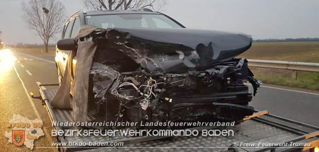 20181213 Verkehrsunfall auf der L16 Trumau  Foto: © Freiwillige Feuerwehr Trumau