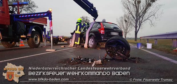 20181213 Verkehrsunfall auf der L16 Trumau  Foto: © Freiwillige Feuerwehr Trumau